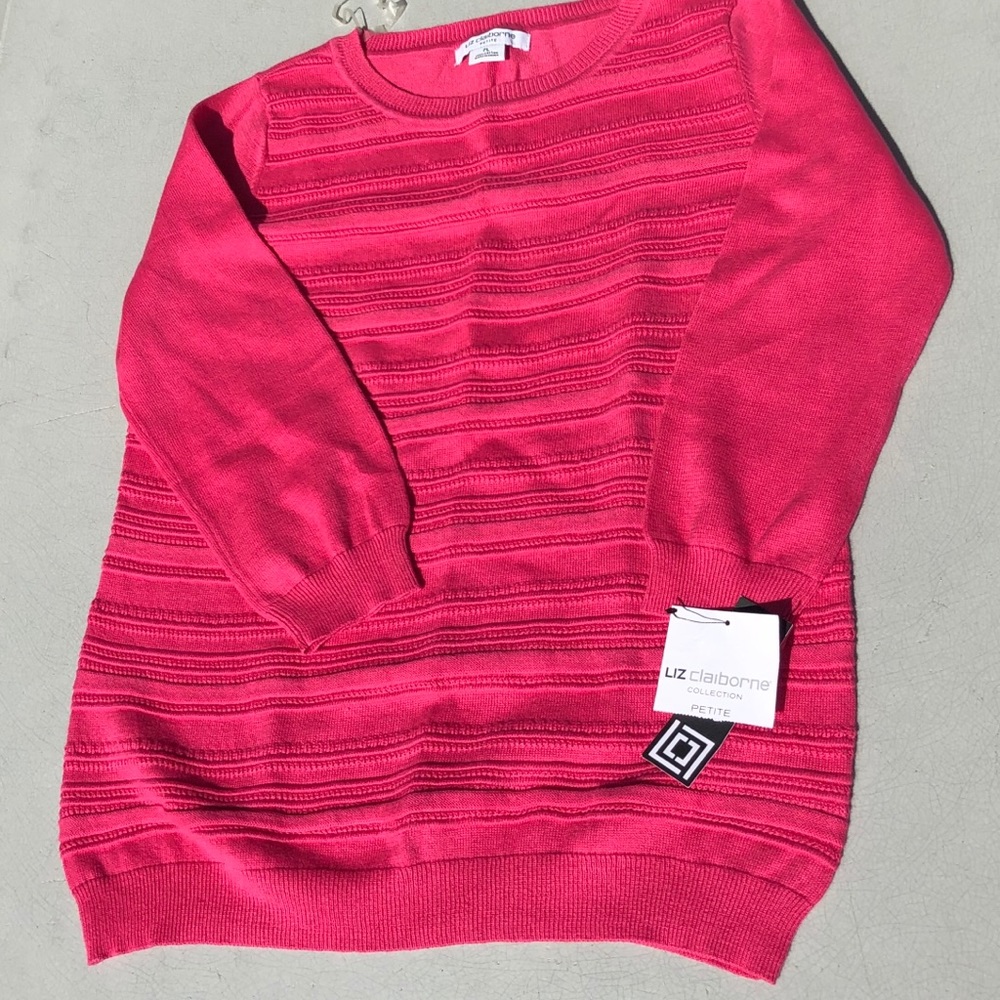 Liz Claiborne Sweater.  Petite Large.  New w tags.